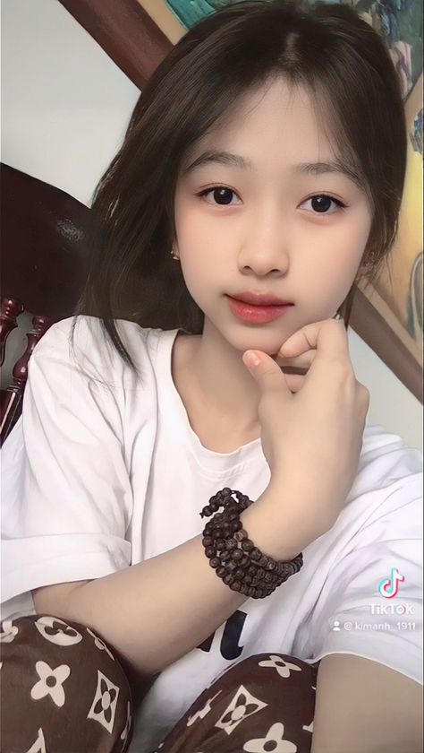 汤芳人体图